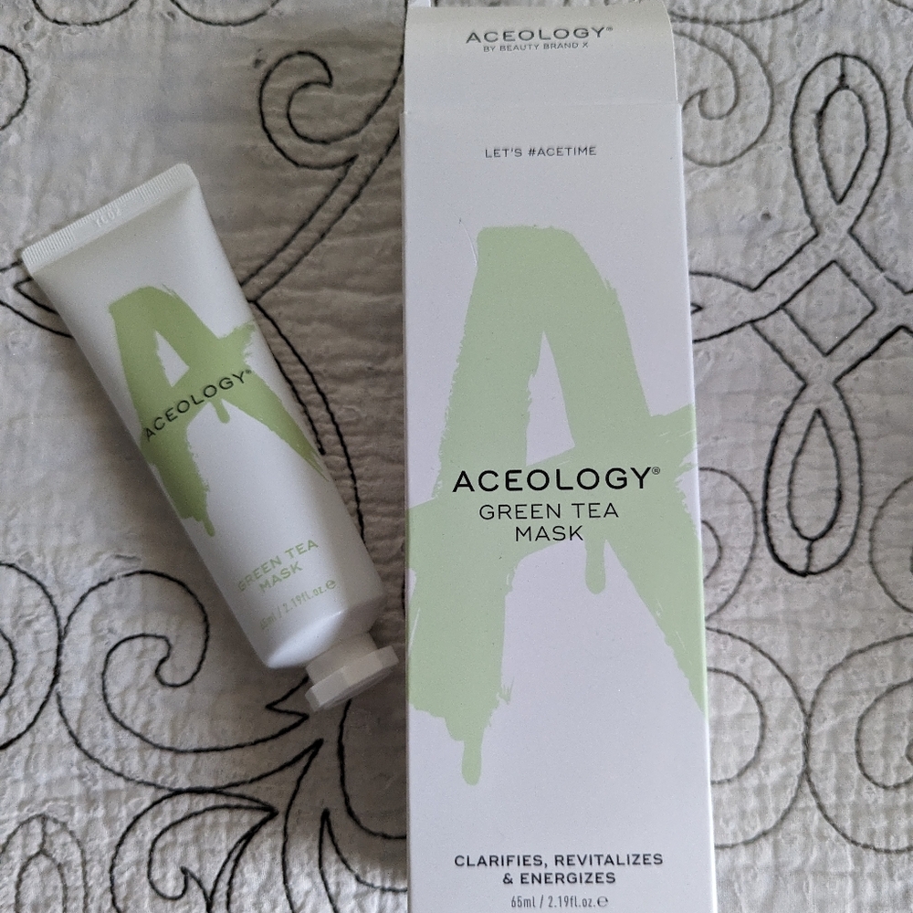 NWB Aceology Green Tea Mask